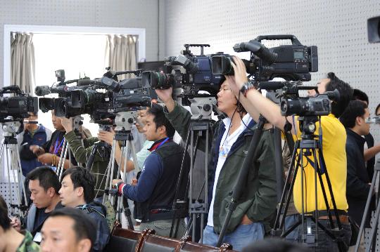 互聯網新聞采訪資質(有新聞采訪資質的網站)